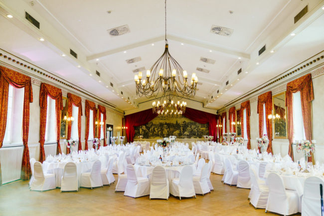 Heiraten auf dem Wolkenburg Köln Freie Trauung & Hochzeitsfeier in Köln Hochzeitslocation Wolkenburg Köln