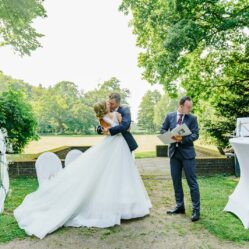 Hochzeitsfotograf NRW – Hochzeitsreportage Schloss Moyland