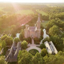 Hochzeitsfotos NRW - Hochzeitslocation Schloss Moyland