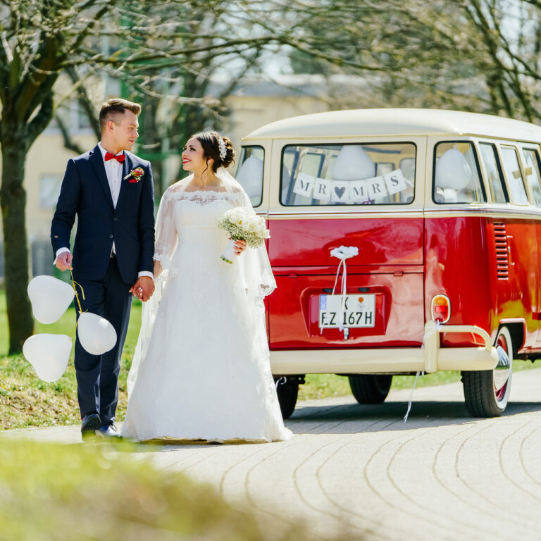 Hochzeitslocation Brautpaar im Schloss Burgau – Hochzeitsfotograf für Aachen, Düren & Heinsberg