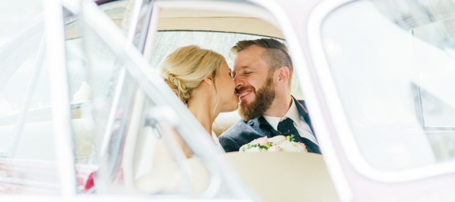 Hochzeit im Klostergut Besselich Koblenz Hochzeit am Rhein Freie Klostergut Besselich ein der schönsten Hochzeitslocations in NRW. Freie Trauung, kirchliche Trauung, standesamtliche Trauung oder Hochzeitfeier – der perfekte Ort zum heiraten! Heiraten bei Aachen, Köln, Koblenz, NRW Klostergut Besselich!