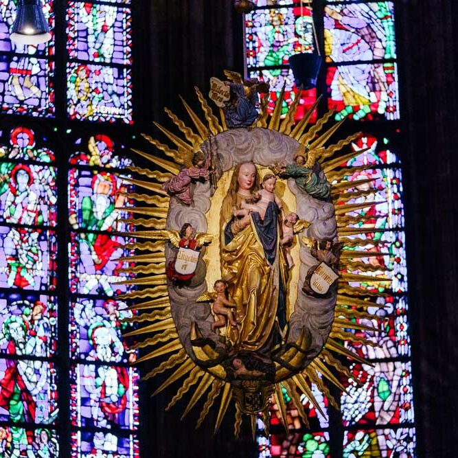 Hochzeit im traumhaften Aachener Dom