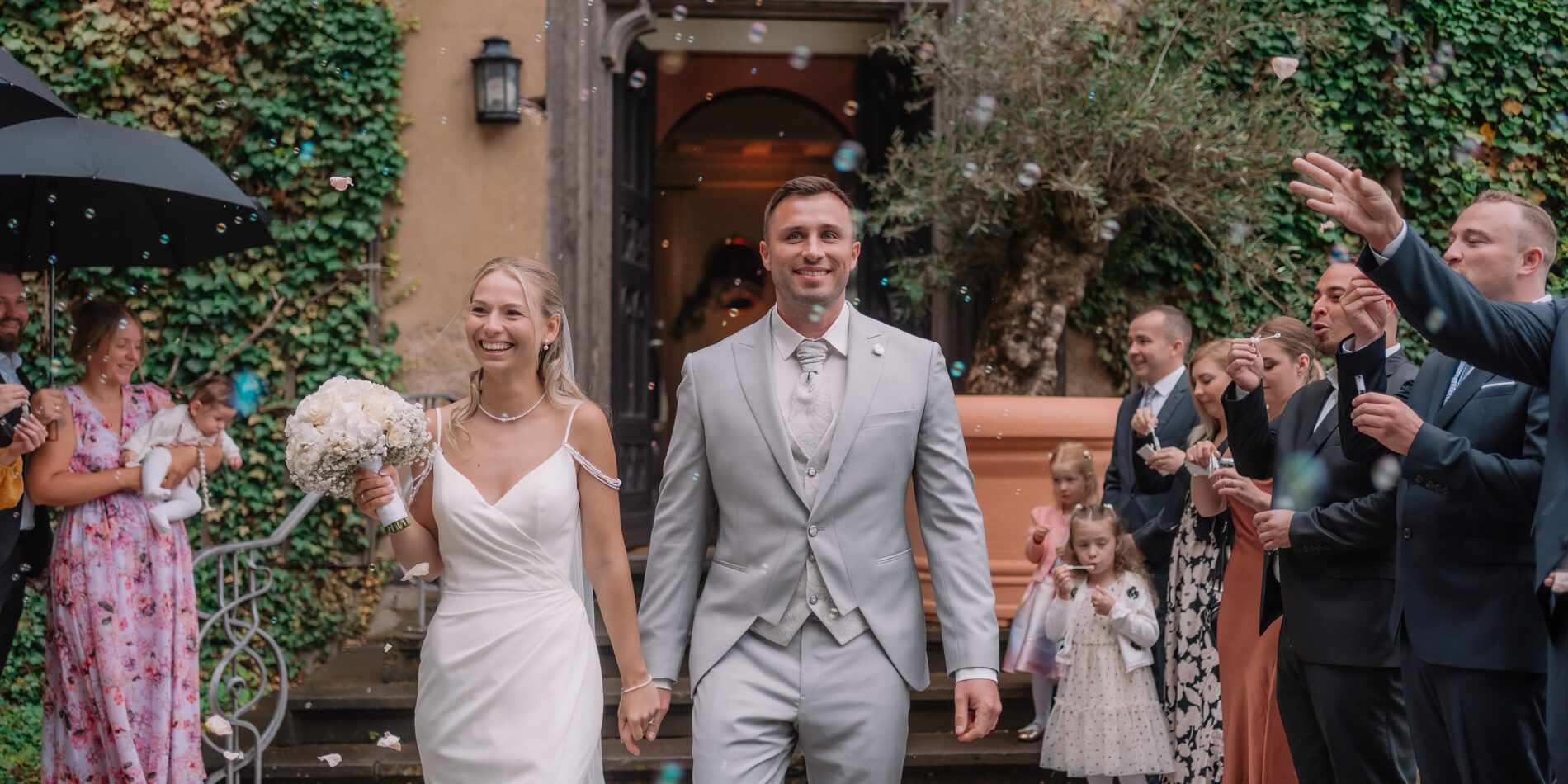 Schloss Arenfels Hochzeit Kosten, Schloss Arenfels Speisekarte, Schloss Arenfels Übernachtung, Schloss Arenfels Preise, Schloss Arenfels Öffnungszeiten, Schloss Arenfels Hochzeit Erfahrungen, Neuer Besitzer Schloss Arenfels,