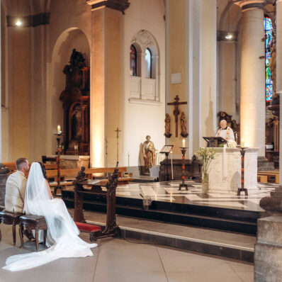 Brautpaar Fotoshooting Haus Kambach – Hochzeitsfotograf Eschweiler