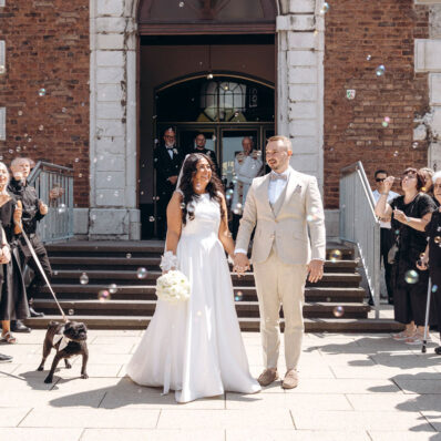Schlossgarten Paarshooting – Hochzeitsfotograf Haus Kambach